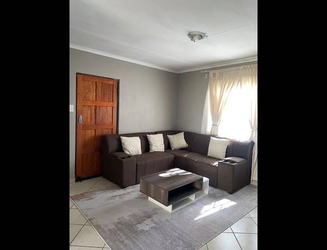 3 BEDROOM HOUSE FOR SALE IN AMANDASIG
